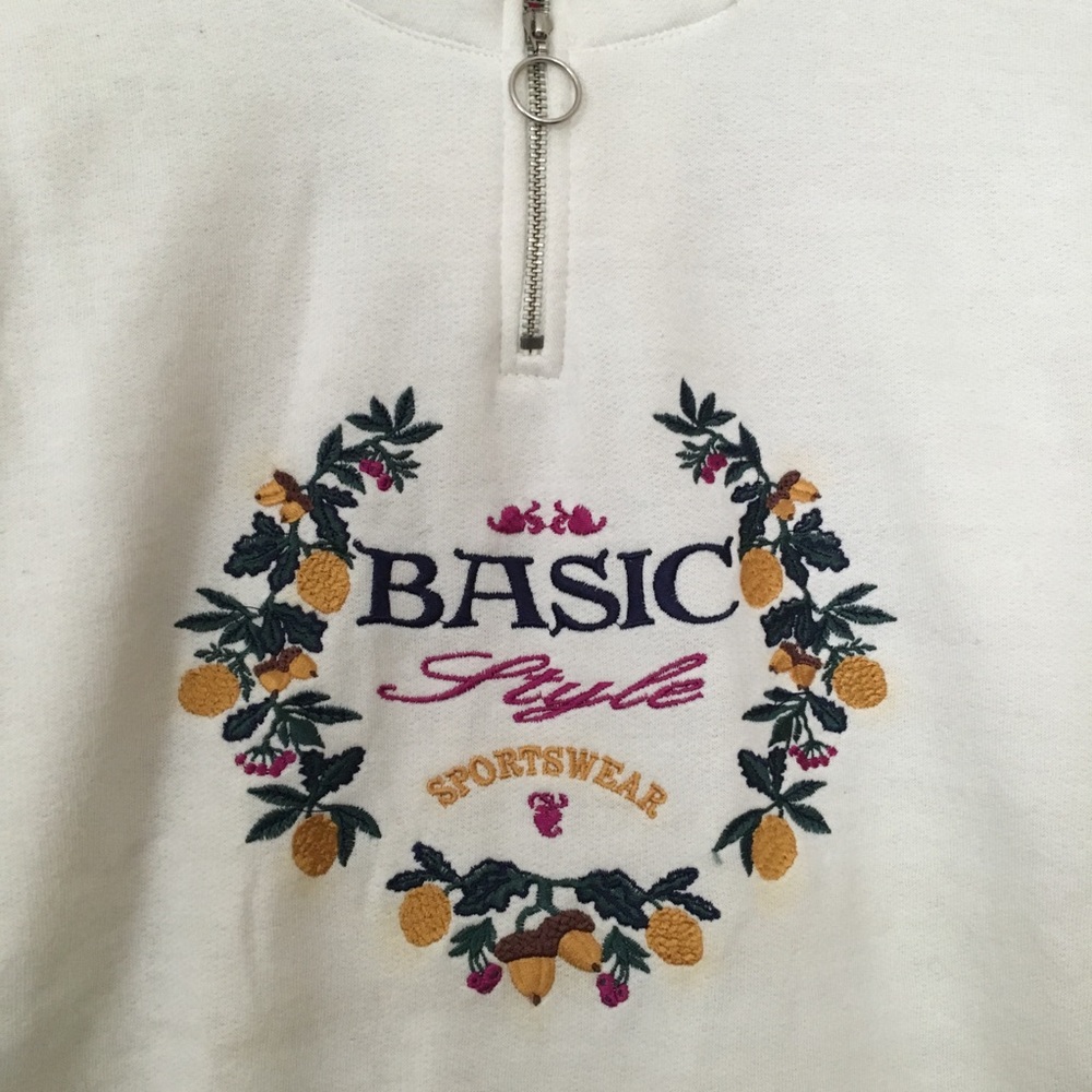 Vintage embroidered quarter zip sweatshirt XS/S - Picture 2 of 4